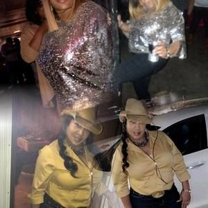 Meet your Posher, Maxine